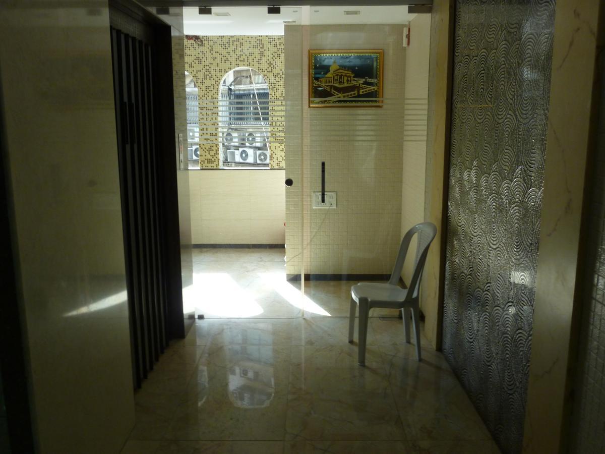 Hotel Regal Palace Bombaj Exteriér fotografie